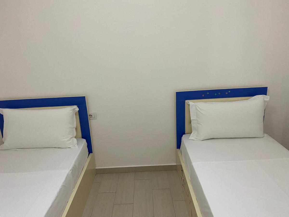 Redona Apartament Vlore Exterior photo